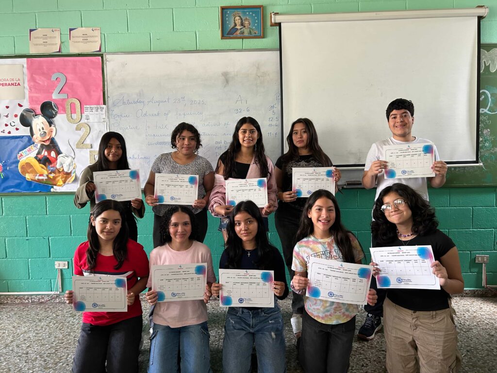 Colegio Santa Inés finaliza con éxito el módulo sabatino de English Academy