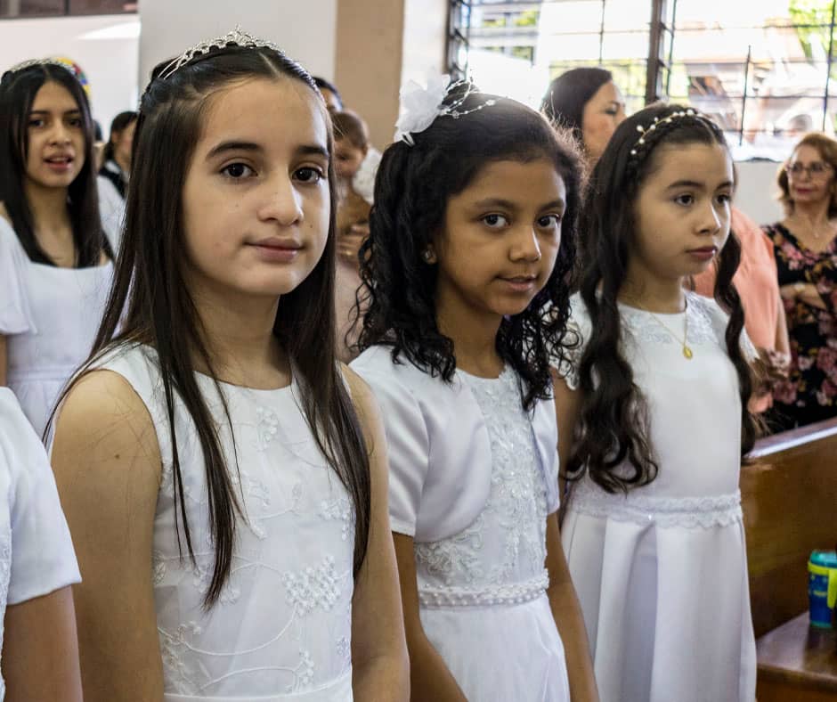 Sin título-1_0012_Capa 13 (1)