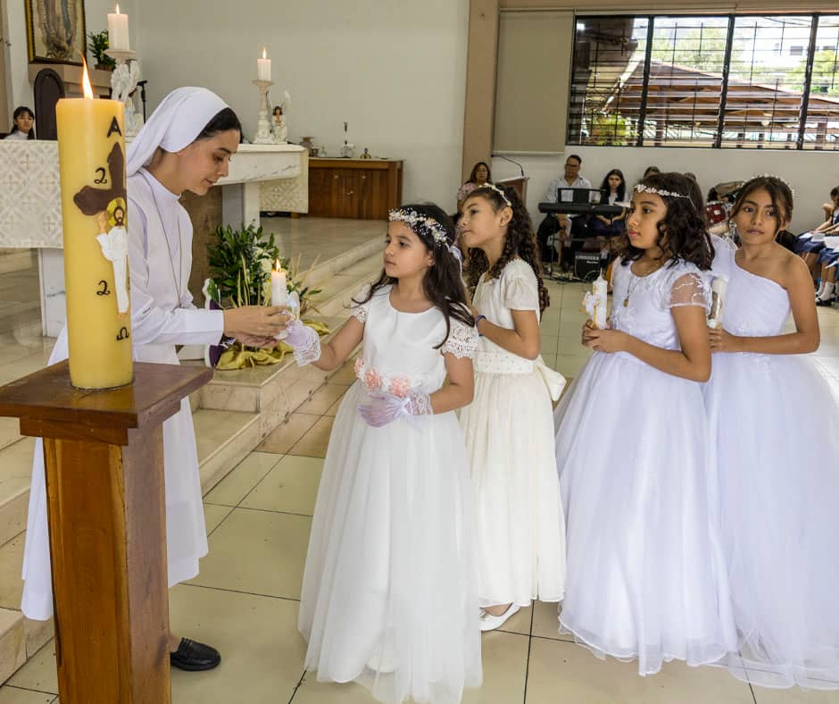 Sin título-1_0017_Capa 8 (1)